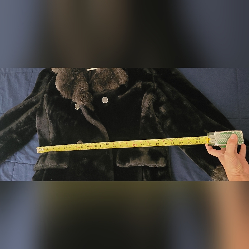 Vintage faux fur coat - Picture 16 of 16